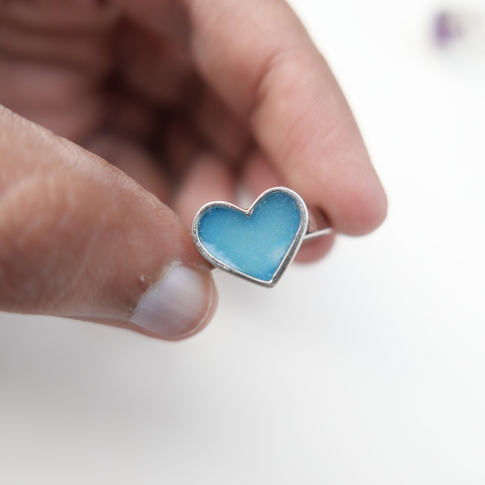 Glowing Heart Ring - Image 2