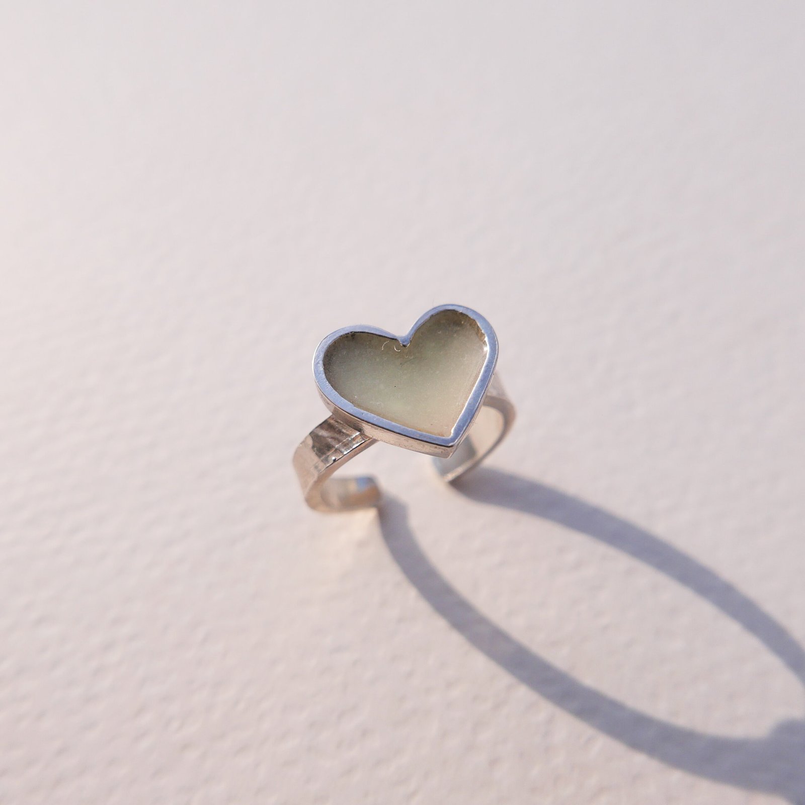 Glowing Heart Ring - Image 4