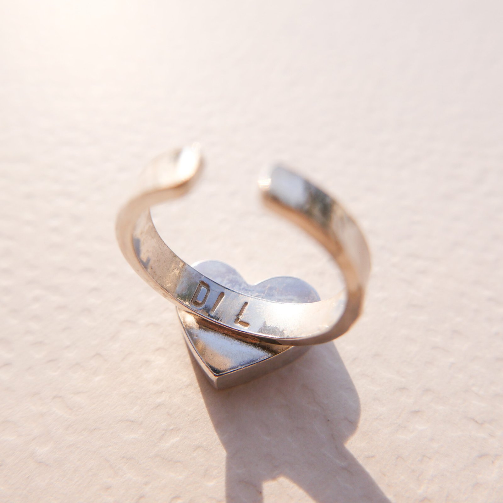 Glowing Heart Ring - Image 7